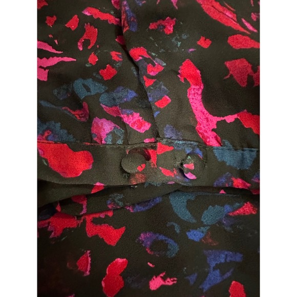 Torrid Women's Colorful Print Twist Front Peplum Top Blouse Women Size 3X - Picture 8 of 11